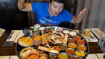 Discover the culinary diversity of Indian Dishes in Mumbai