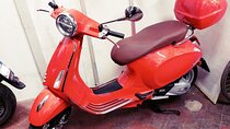 Vespa and Scooter Rental in Lucca