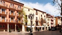 Private Transfer From Barcelona To Tarragona With a 2 Hour Stop