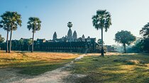Personalised Angkor Wat Sunrise Tour by TukTuk 