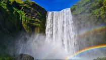 4 Days Iceland Private Super Jeep Tour to the Highlands