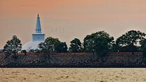 Anuradhapura And Aukana All Inclusive Day Tour From Polonnaruwa