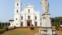 Private Cathedrals and Spice Plantation Day Tour