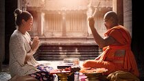2-Days Angkor Wat Sunrise & Monk Blessing Ceremony