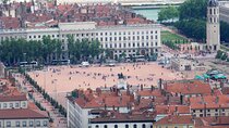 Private Transfer From Marseille To Lyon With a 2 Hour Stop