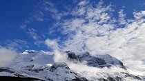 From Calgary/Banff/Canmore: Columbia Icefield Day Tour