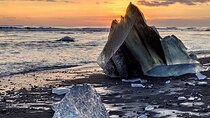 2-Day Southern Iceland, Glacier Lagoon and Diamond Beach Tour 
