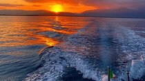 Sorrento Private Boat Tour at Sunset with Prosecco