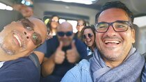 Half Day Easy and Fun Taste of Santorini