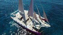 Full day Lembongan Island Catamaran Cruise with BBQ Lunch