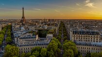 Private Full Day Tour of Paris with Louvre Museum