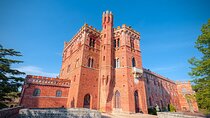 Wine Tasting in Brolio Castle Gardens from Florence by Car 