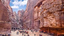 2 Day Private Tour to Petra and Wadi Rum from Amman 