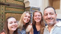 Fès visite guidèe à pieds dans le plus grand labyrinthe du monde 