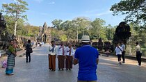 A Day Angkor Park Tours - Private English Speaking Tour Guide 