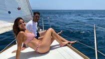 2-Hour Sailing Tour in Barcelona with Open Bar & Snacks