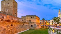 2-Hour Guided Walking Tour of Bari with Street Food