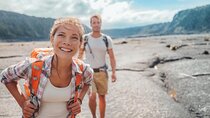 Guided 3-Hour Hike in Volcanoes National Park