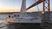 Lisbon Day Boat Tour with wine and guided tour