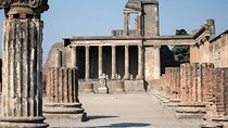 Private Transfer from Naples to Positano with Pompeii Ruins 