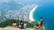 Two Brothers Hike and Vidigal Favela Private Tour