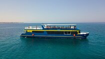 Snorkeling excursion in semi-submarine withِ transfer - Hurghada