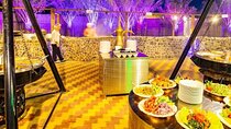 Evening Guided Tour with BBQ Dinner in Dubai Desert 