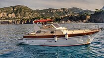 Private Tour from Sorrento to Capri - Gozzo Sorrentino 8.50
