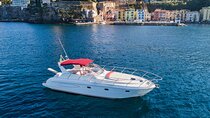 Private Tour from Sorrento to Capri - Raffaelli Shamal 40