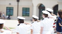 Half Day Private Bus Tour of Annapolis Up to 13 people