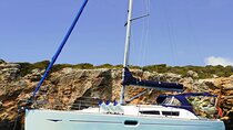 Private 2-Hour Tour of Barcelona on a Sailboat