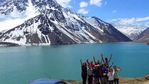 Trekking Reservoir el Yeso Waterfall 