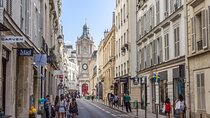 Le Marais Private Tour with Falafel & Wine Tasting & Pick up 