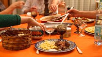 share a traditional meal with licauw