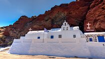 Royalty We Guide you in the Past in Santorini Island