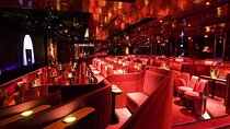 Private Cabaret Tour with Lunch Cruise and Airport Transfers