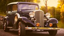 Half Day Paris Tour in Vintage Car & Moulin Rouge