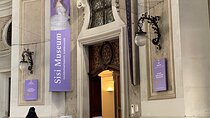 2-Hour Guided Tour in the Footsteps of Princess Sissi in Vienna