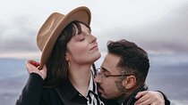 Private Romantic Photography Tour in Barcelona