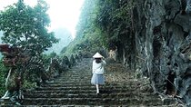 Cuc Phuong-Kenh Ga Hotspring-Hoa Lu-Trang An-Mua Cave 2Day Trip