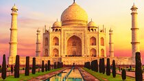 Private 2 Day Delhi and Agra Tour with Taj Mahal Sunrise