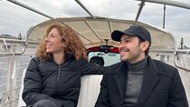 Private Highlights of Paris Tuk-Tuk Experience