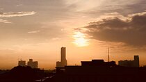 Private Custom Walking Tour with a Local Guide in Quezon City