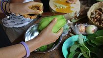 Gianyar Market Visit & Cooking Class in Ubud with Kadek & Putu