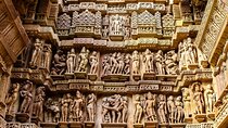 Private Transport Triangle Tour with Orchha, Khajuraho, Varanasi 