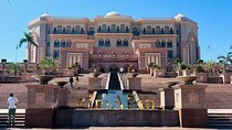 8 hours Abu Dhabi Grand Mosque and Qasar Al Watan Palace Tour 