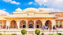 3 Days Golden Triangle Tour{Taj Mahal at Sunrise}