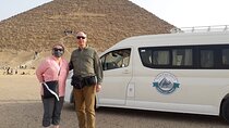 Private Tour to Pyramids and Egyptian Museum with Khan El Khalili