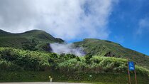  Yamingshan Volcano, Beitou Thermal Valley, Danshui Private Tour