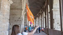 Guided tour of the Colosseum, Roman Forum and Palatine in Spanish